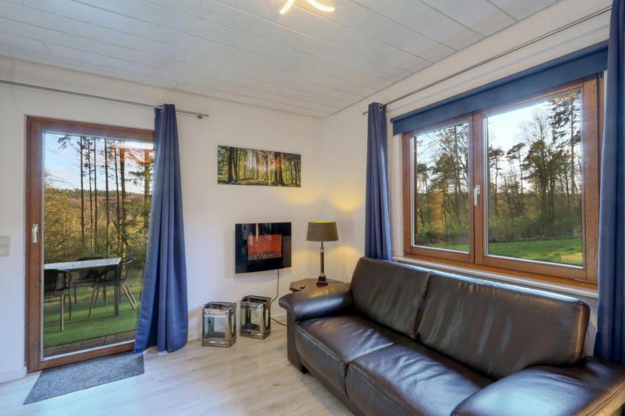 Seepark Kirchheim Ferienhaus Bei Zeta Mit Sauna Kültér fotó