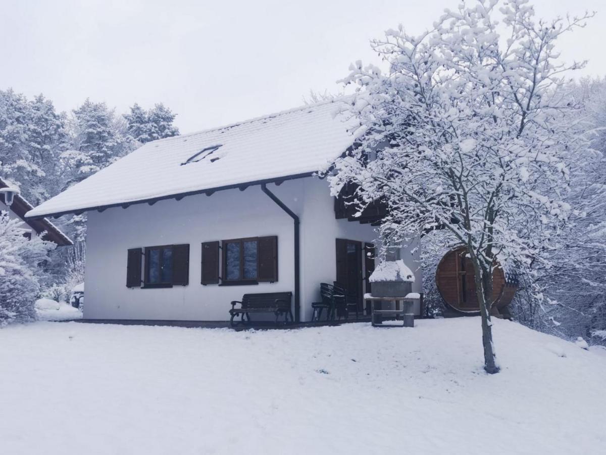 Seepark Kirchheim Ferienhaus Bei Zeta Mit Sauna Kültér fotó