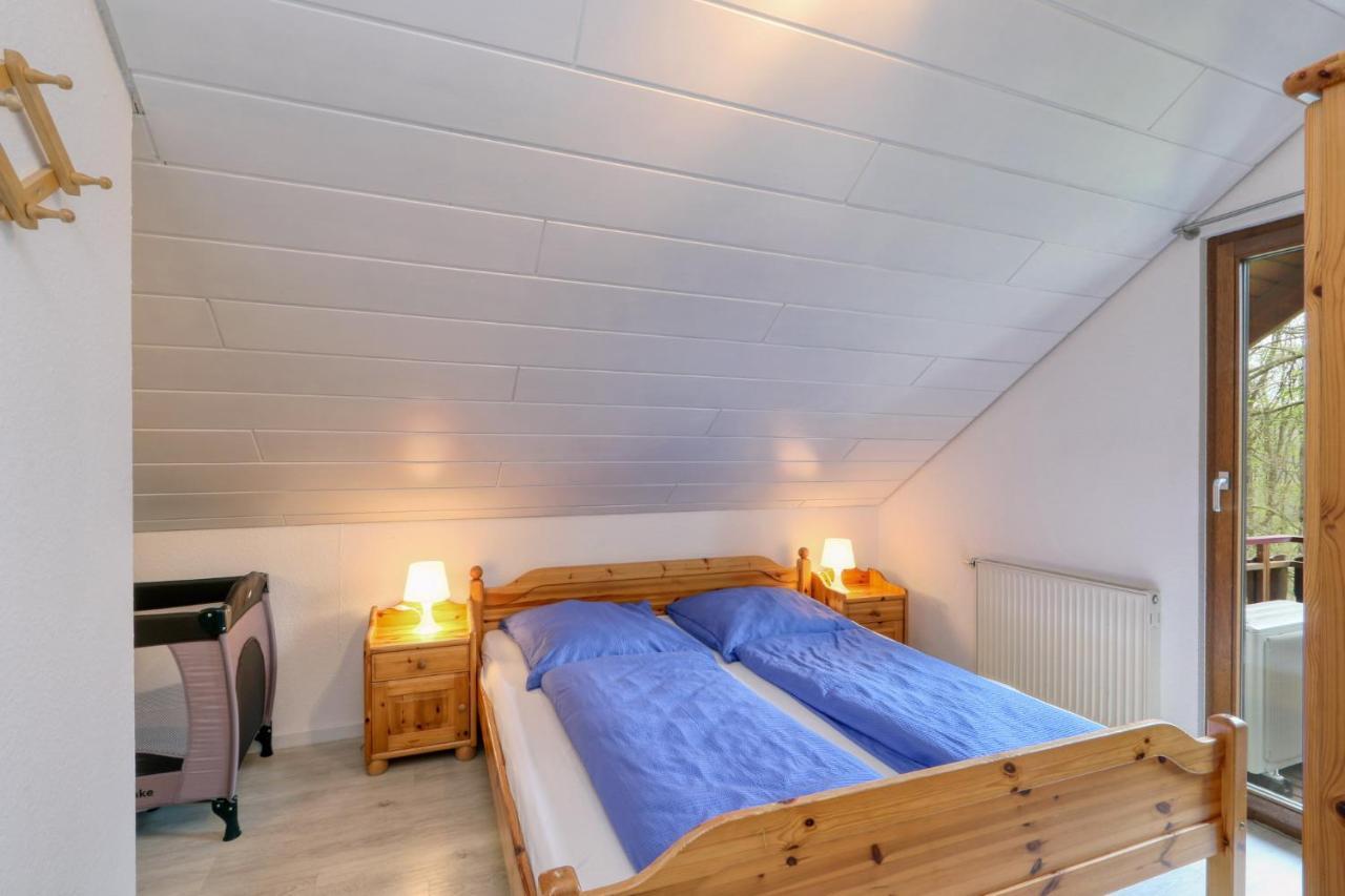 Seepark Kirchheim Ferienhaus Bei Zeta Mit Sauna Kültér fotó