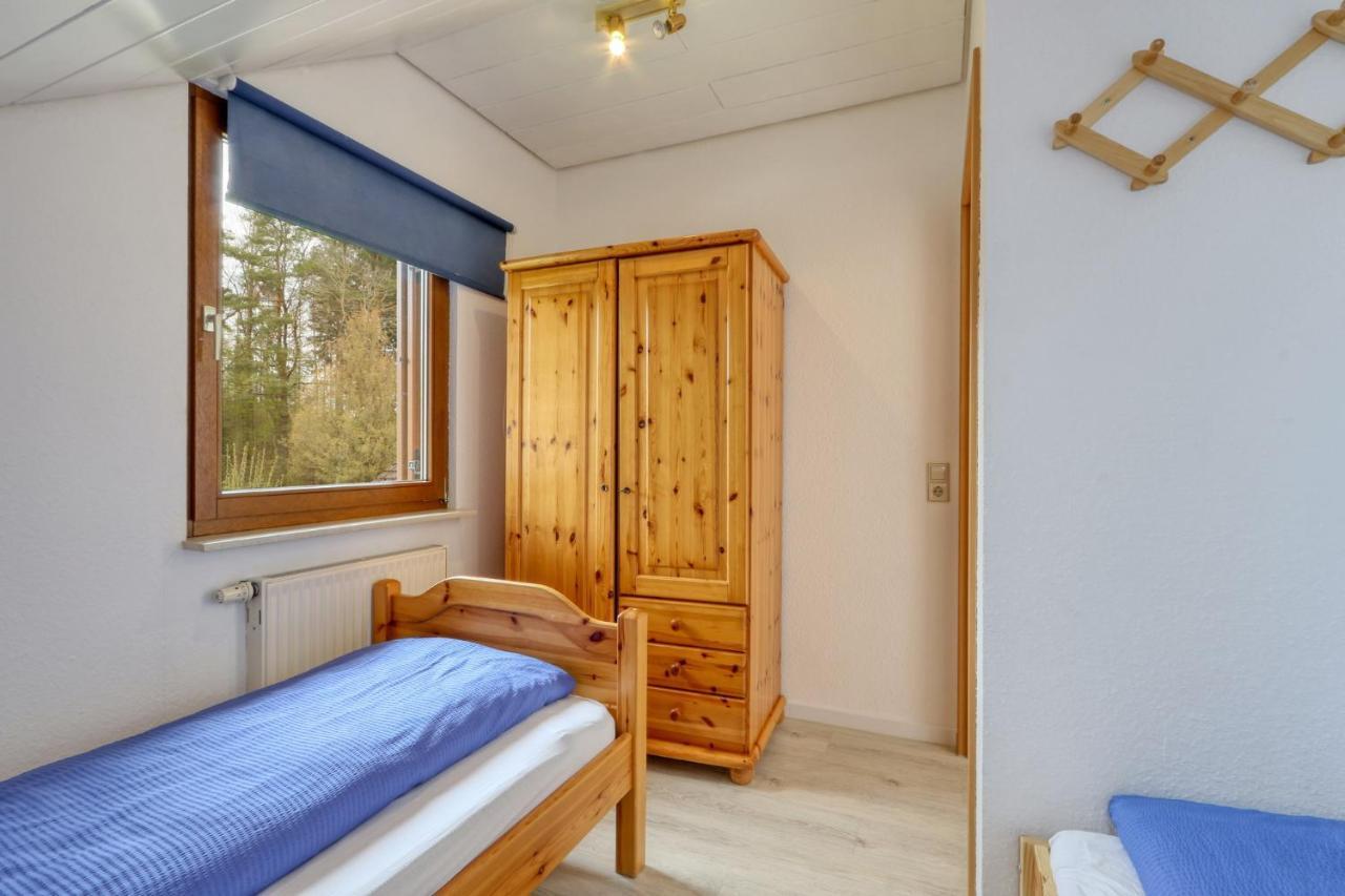Seepark Kirchheim Ferienhaus Bei Zeta Mit Sauna Kültér fotó