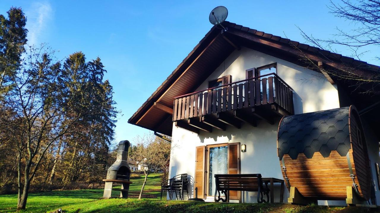 Seepark Kirchheim Ferienhaus Bei Zeta Mit Sauna Kültér fotó
